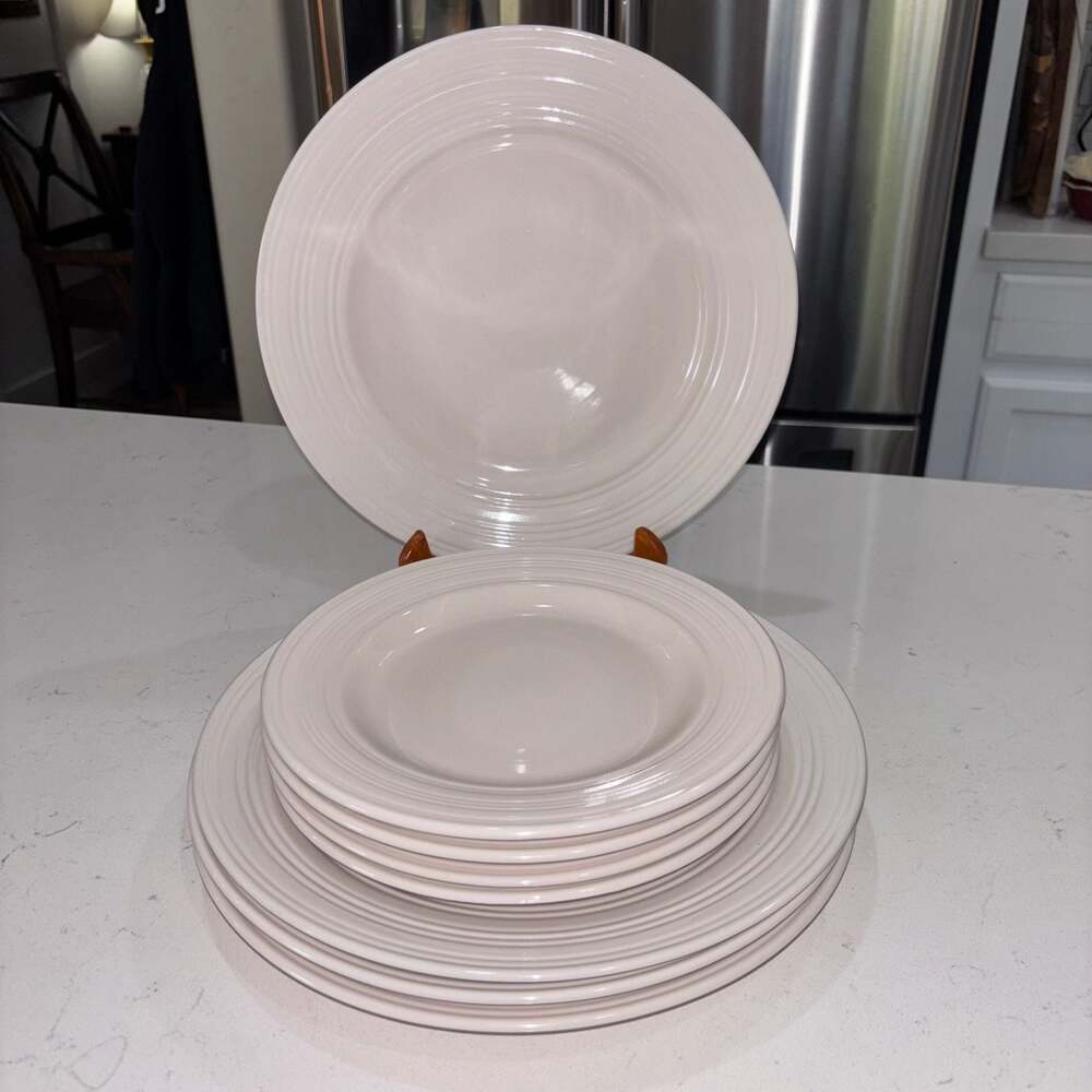 Thomson Pottery SPHERE White Ribbed Rim 4 Dinner and 4 Salad Plates